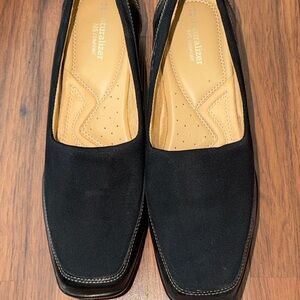 Naturalizer Black Comfort Flats |
Women's Size 11